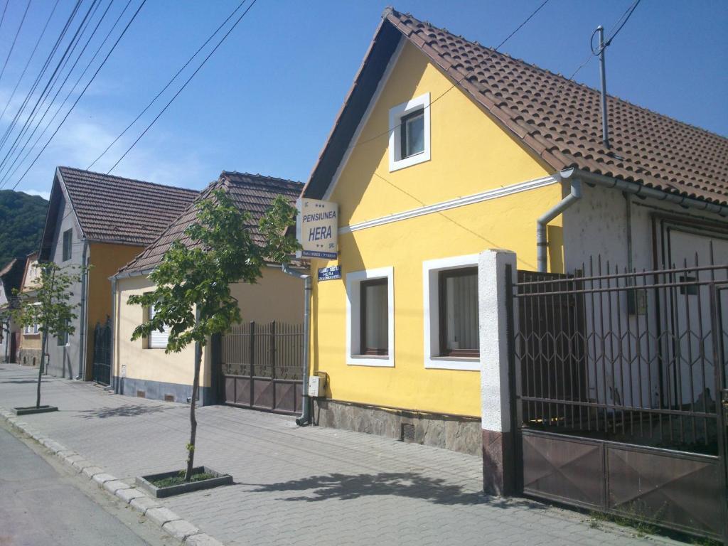 Pensiunea Hera Sighişoara Buitenkant foto